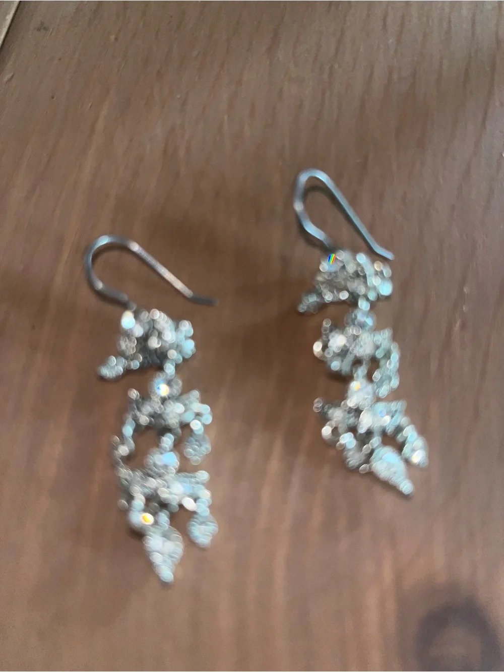 Dangling drop rhinestone earrings silver tone